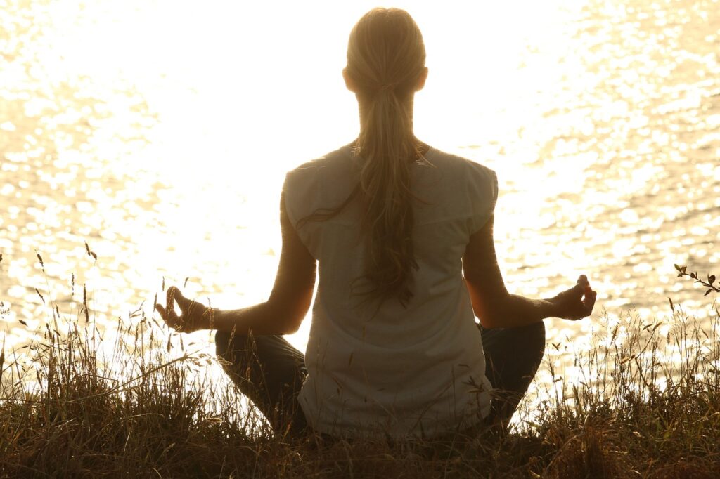 Mindfulness Meditation for relaxation, stressreduction and happy life”